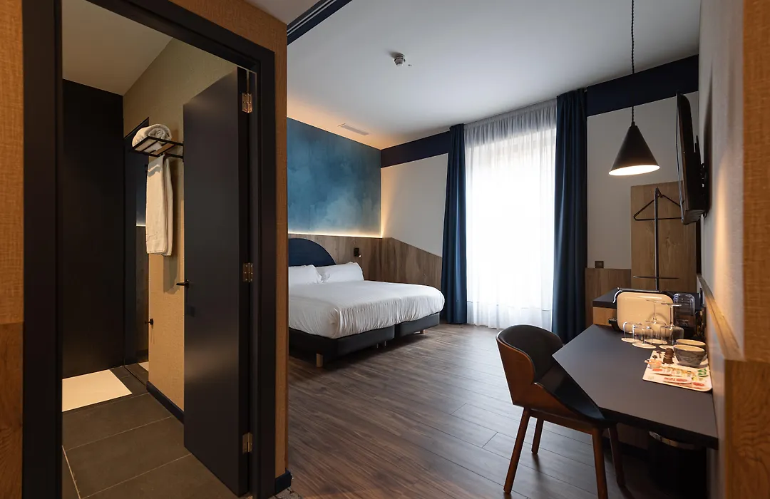Boutique Hotel Cordial La Peregrina-1